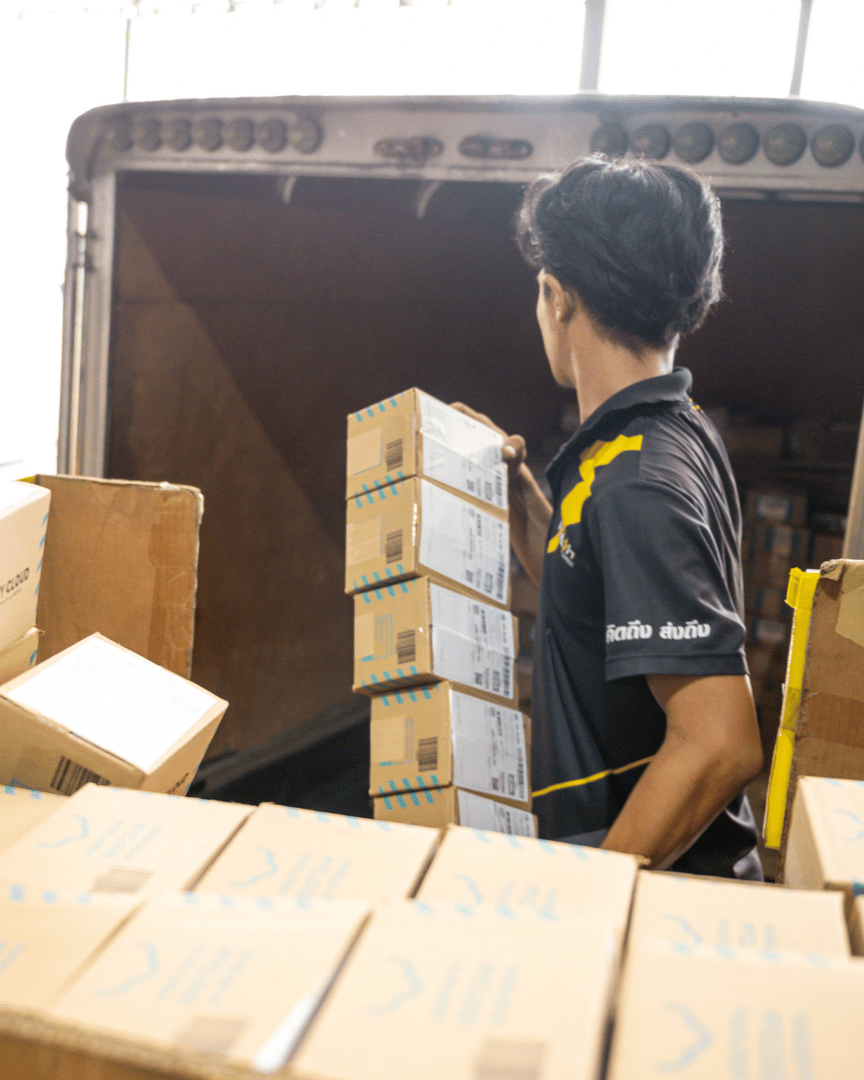 บริการจัดการขนส่งร่วมกับแพลตฟอร์มชั้นนำต่างๆ