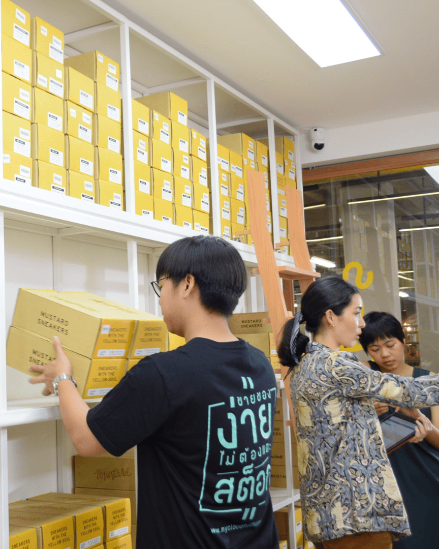บริการส่งสินค้าเข้าห้างสรรพสินค้าและศูนย์กระจายสินค้า